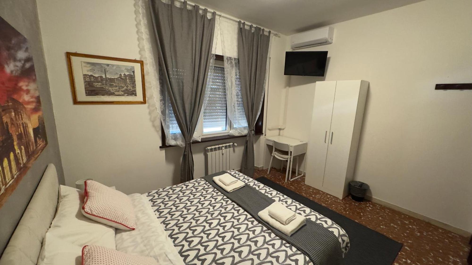 Bella Roma - Ee Hotell Exteriör bild