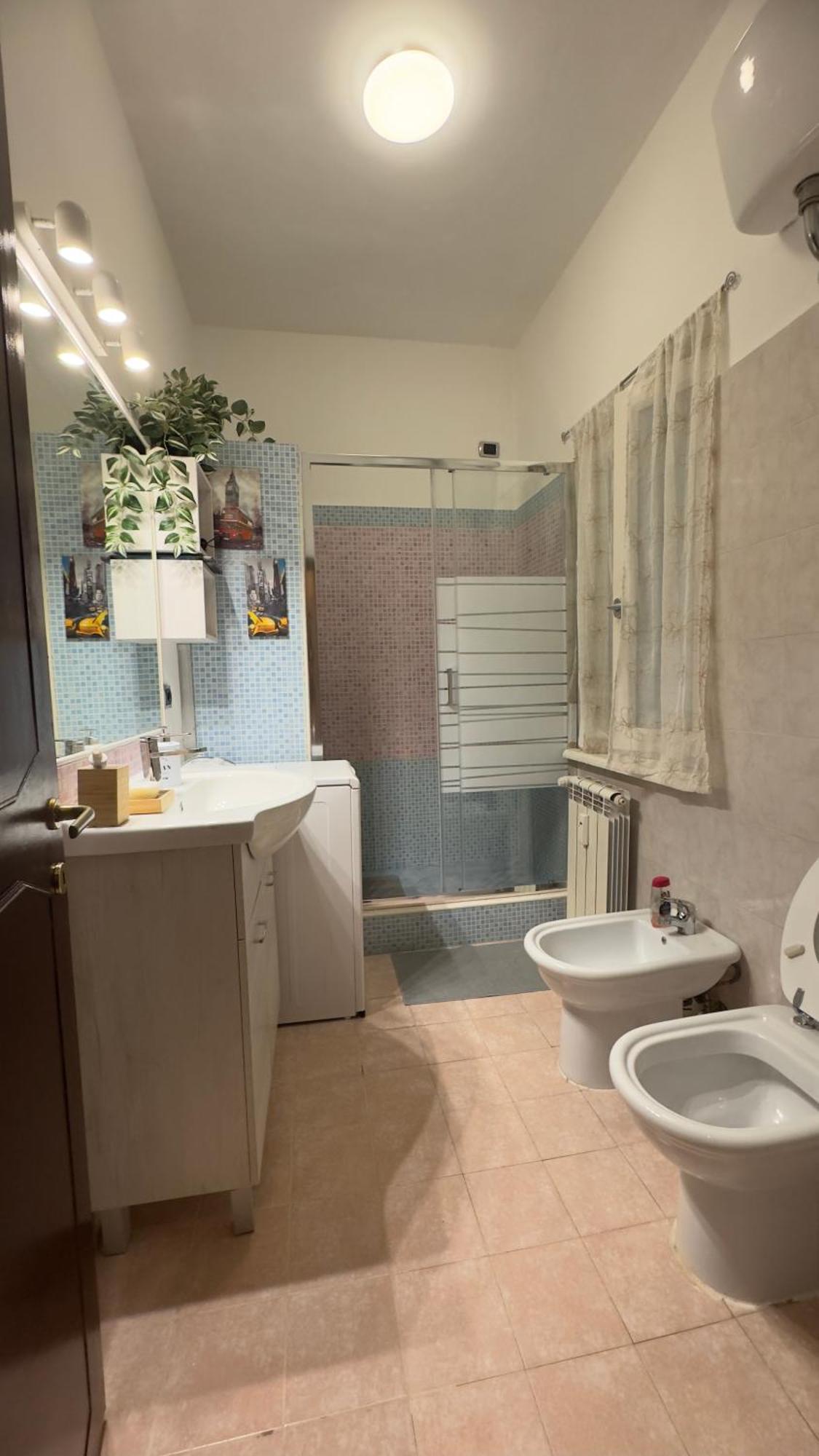Bella Roma - Ee Hotell Exteriör bild